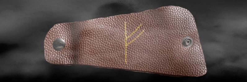 Fehu-Rune auf der Haut als Glücksamulett