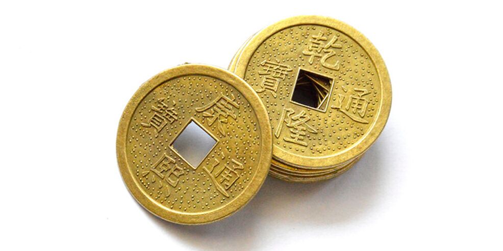 Chinesische Münzen als Amulett des Glücks